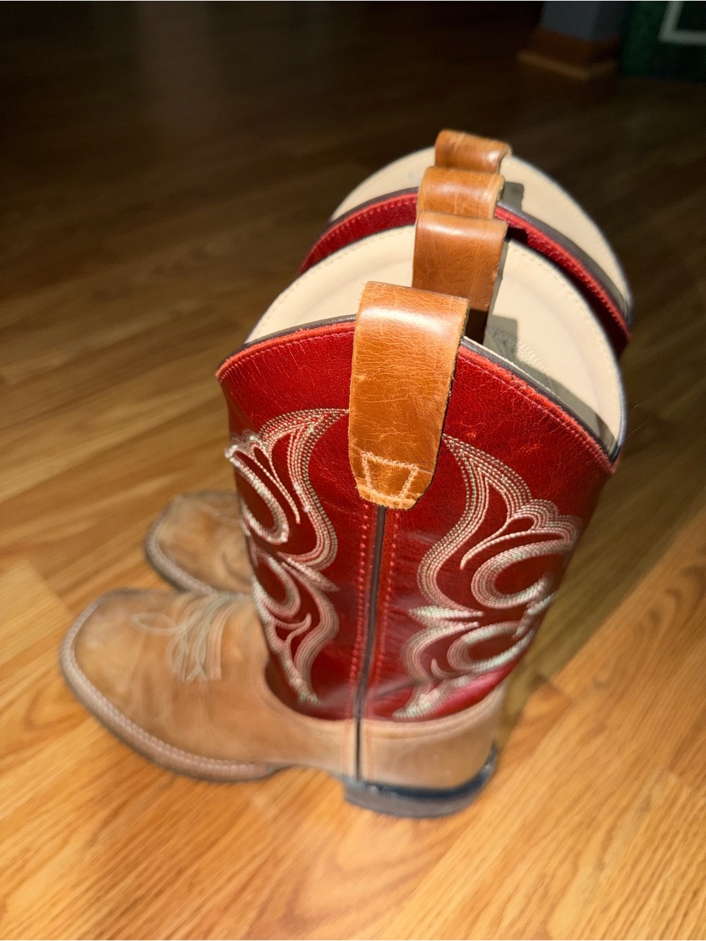 Cody James Leather Cowboy Boots Size 4 Big Kids